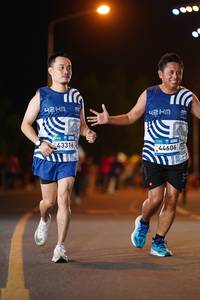 BIB: 43316, 44606
                            <button type="button" onclick="openModal(22903427)" class="btn btn-primary btn-sm float-right btn-popup" data-toggle="modal" data-target=".modal-high-quality">
                        <i class="fas fa-shopping-cart"></i> Add to Cart
                    </button>
                                            <button type="button" onclick="isThisMe(22903427, true)" class="btn btn-success btn-sm float-right btn-popup btn-isme hidden" data-toggle="tooltip" data-placement="bottom" title="นี่คือรูปของคุณใช่ไหม คลิกที่นี่เพื่อเอาเข้าอัลบั้ม">
                        <i class="fas fa-plus"></i> Add to album
                    </button>
                    <button type="button" onclick="isThisMe(22903427, false)" class="btn btn-warning btn-sm float-right btn-popup btn-isnotme hidden">
                        <i class="fas fa-ban"></i> Remove from album
                    </button>